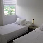 Central And Comfortable Santa Marta Apartment